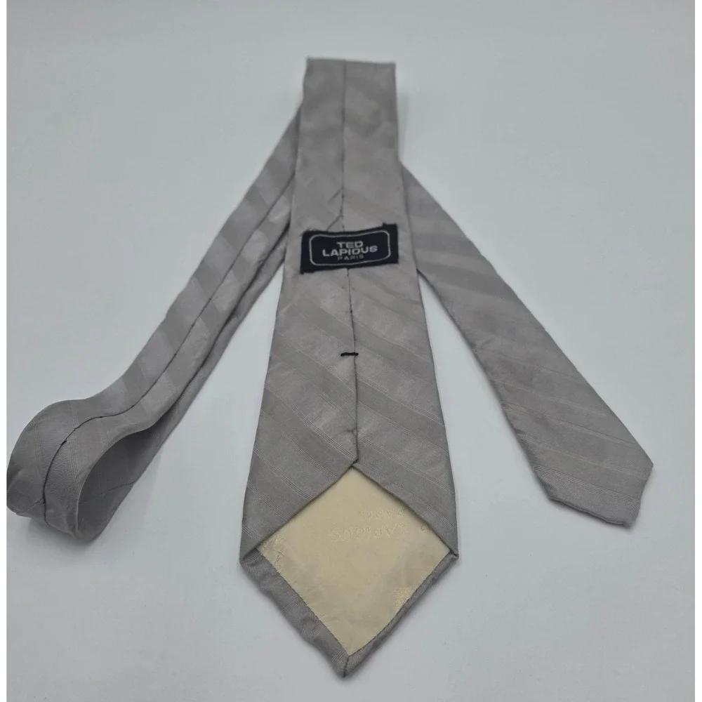 Ted Lapidus Paris Grey Diagonal Stripe 100% Silk Tie Made in Italy